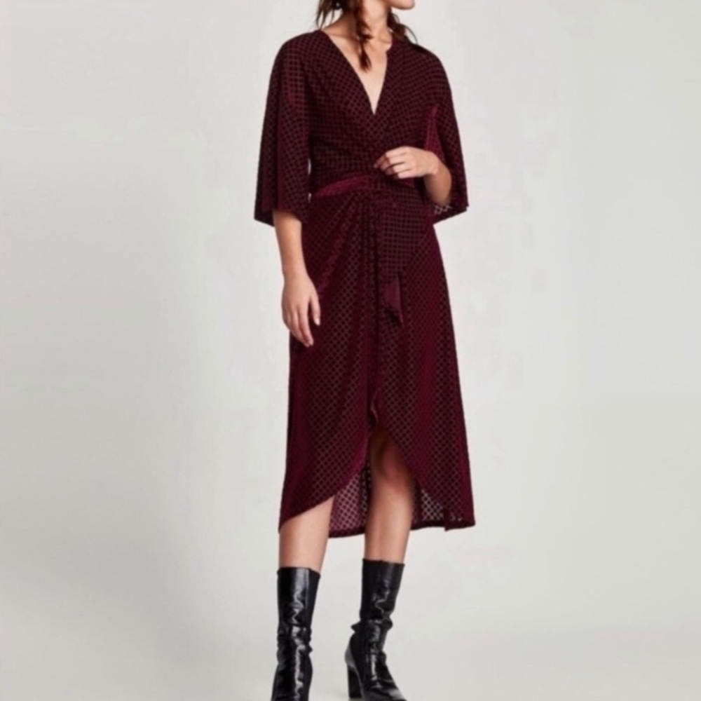 Zara Knotted Velvet Burgundy Midi Dress